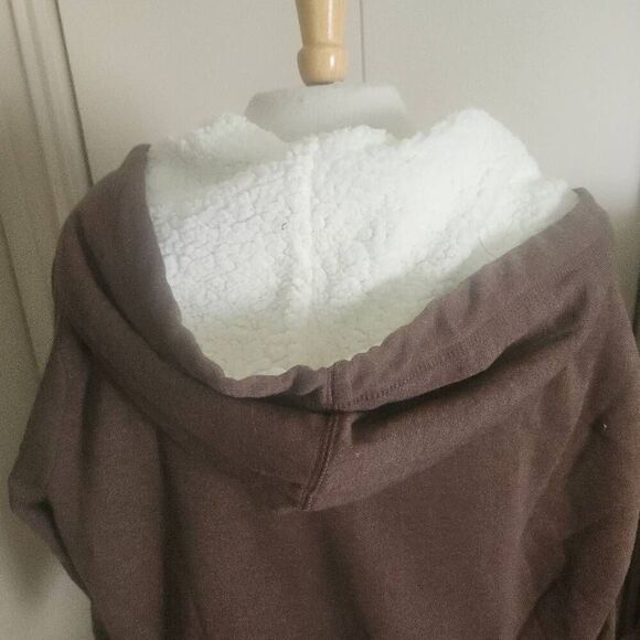 034 Faded Glory NWT brown hoodie with cream sherpa lining - Picture 3 of 8